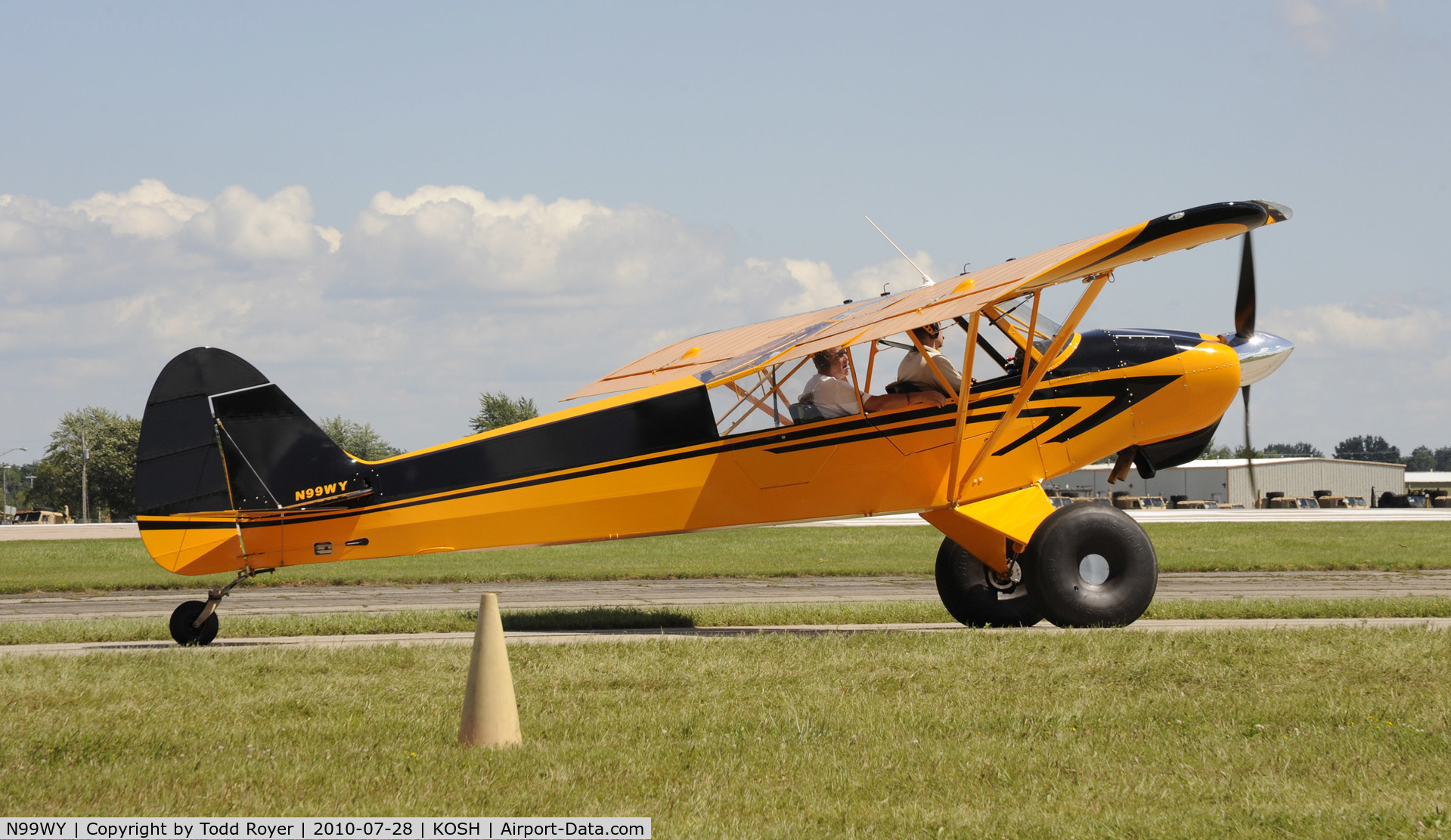 N99WY, Piper PA-18 Super Cub Replica C/N TC0804048, EAA Airventure 2010