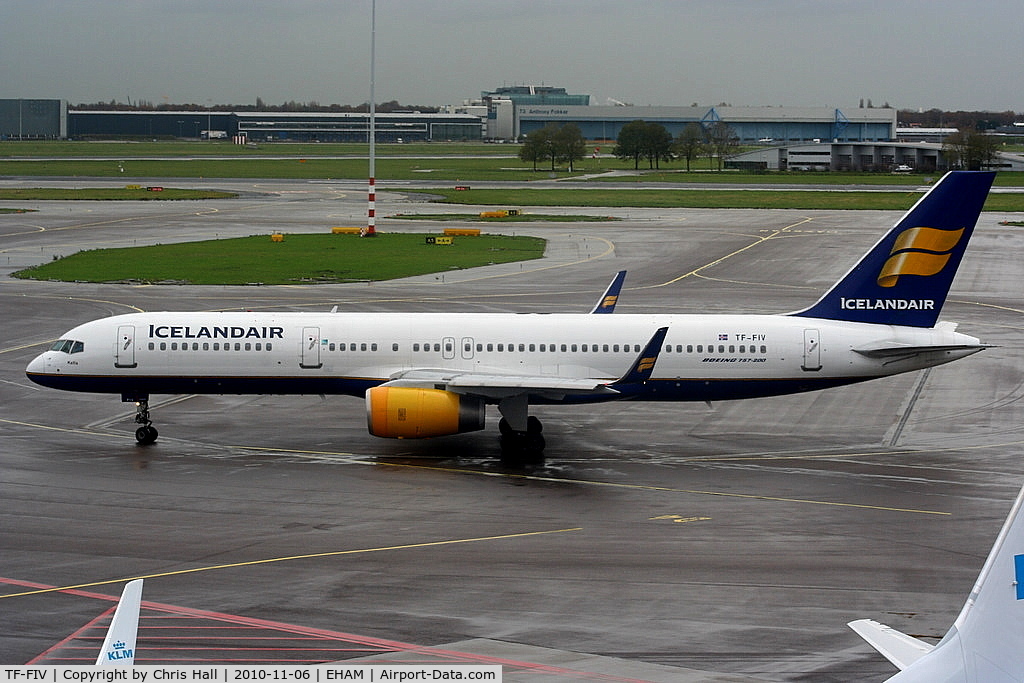 TF-FIV, 2001 Boeing 757-208 C/N 30424, Icelandair