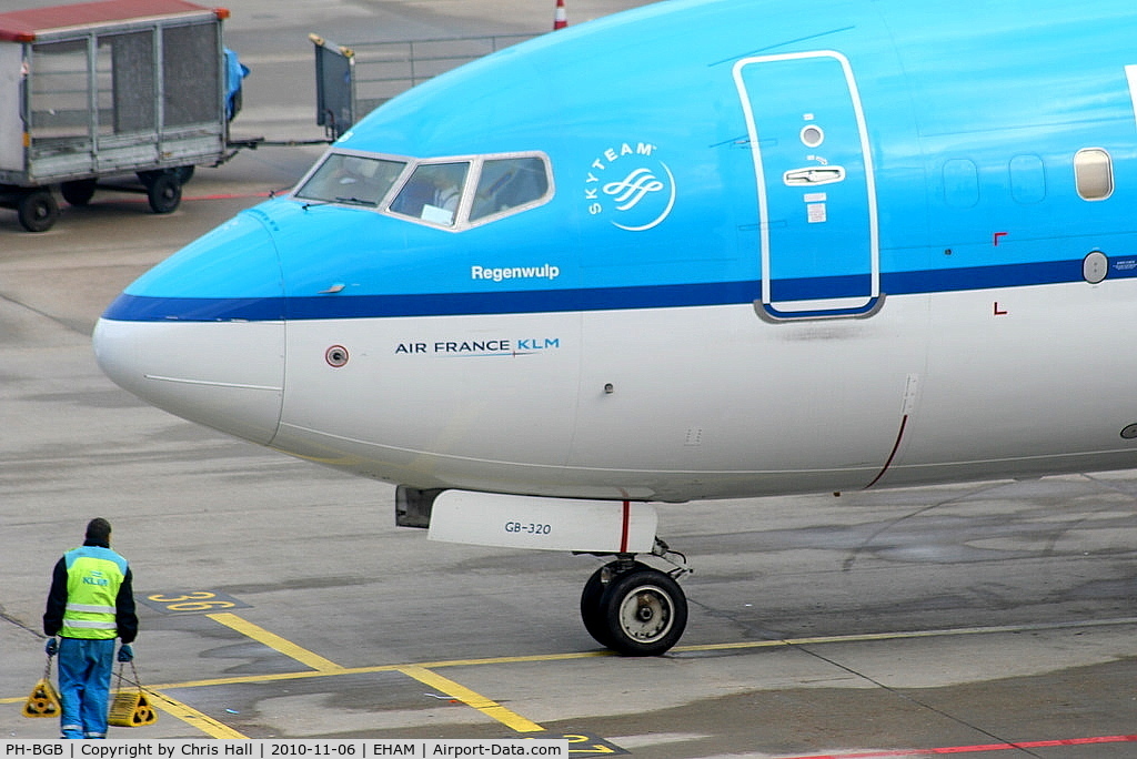 PH-BGB, 2008 Boeing 737-8K2 C/N 37594, 