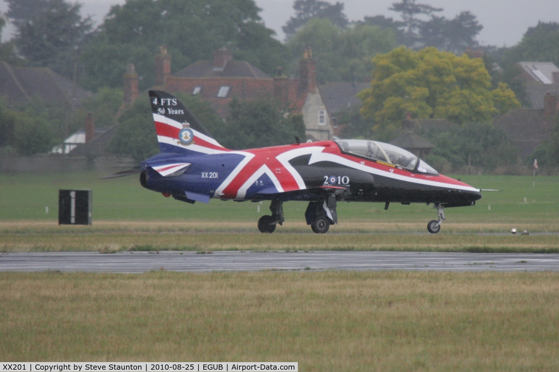 XX201, 1978 Hawker Siddeley Hawk T.1A C/N 048/312048, Taken at RAF Benson Families Day (in the pouring rain) August 2010.