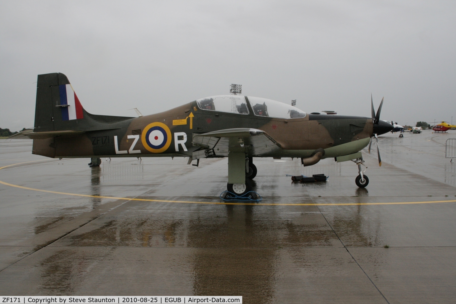 ZF171, 1989 Short S-312 Tucano T1 C/N S023/T23, Taken at RAF Benson Families Day (in the pouring rain) August 2010.