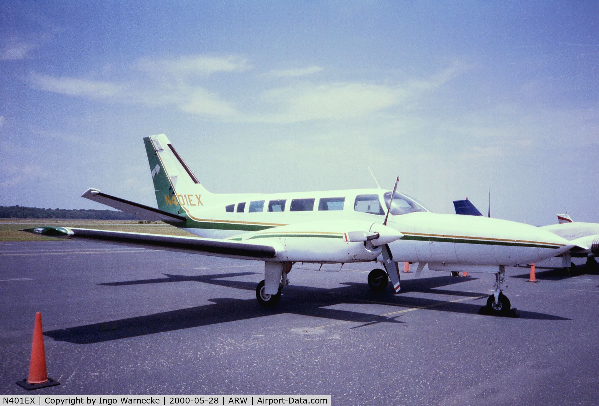 N401EX, 1978 Cessna 404 Titan C/N 404-0403, Cessna 404 Titan at Beaufort County airport SC