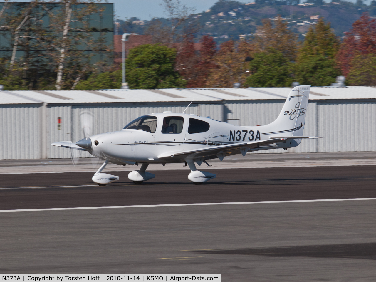 N373A, 2006 Cirrus SR22 GTS C/N 2196, N373A departing from RWY 21