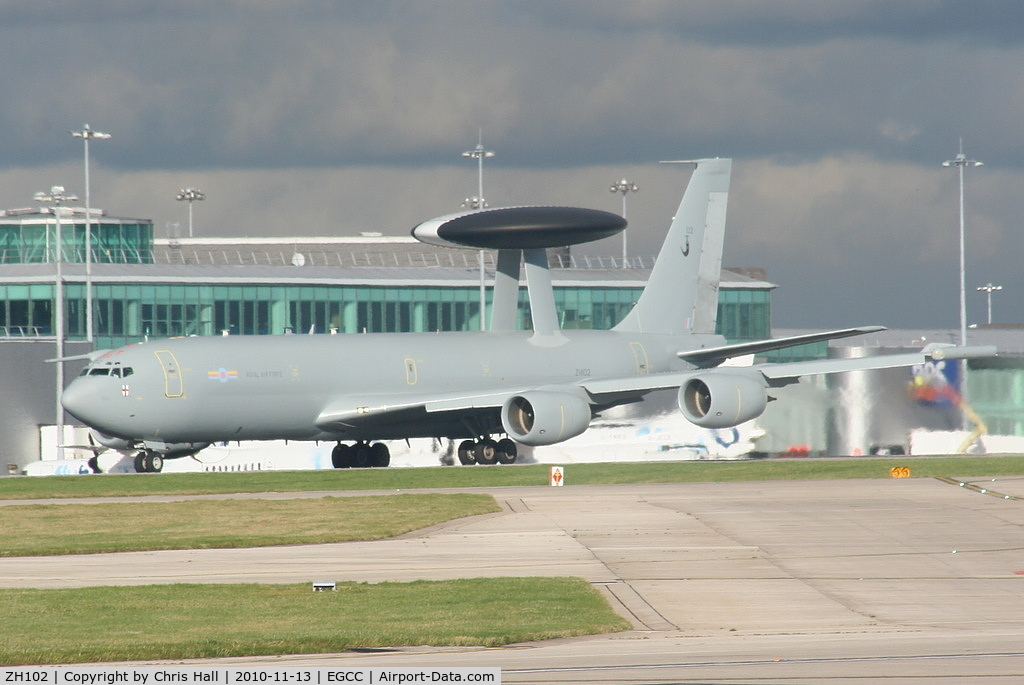 ZH102, 1990 Boeing E-3D Sentry AEW.1 C/N 24110, RAF 8 Sqn. Just out of Air Livery after a repaint, it had to abort its departure due to it jamming radio transmissions. Seen here taxing down the runway and returning to its stand to fix the problem.