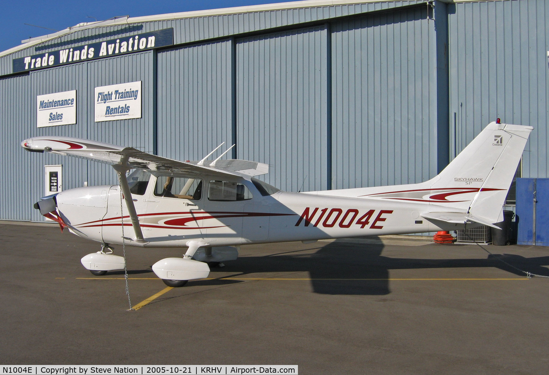 N1004E, 2005 Cessna 172S Skyhawk SP C/N 172S9872, Brand new 2005 Cessna 172S 