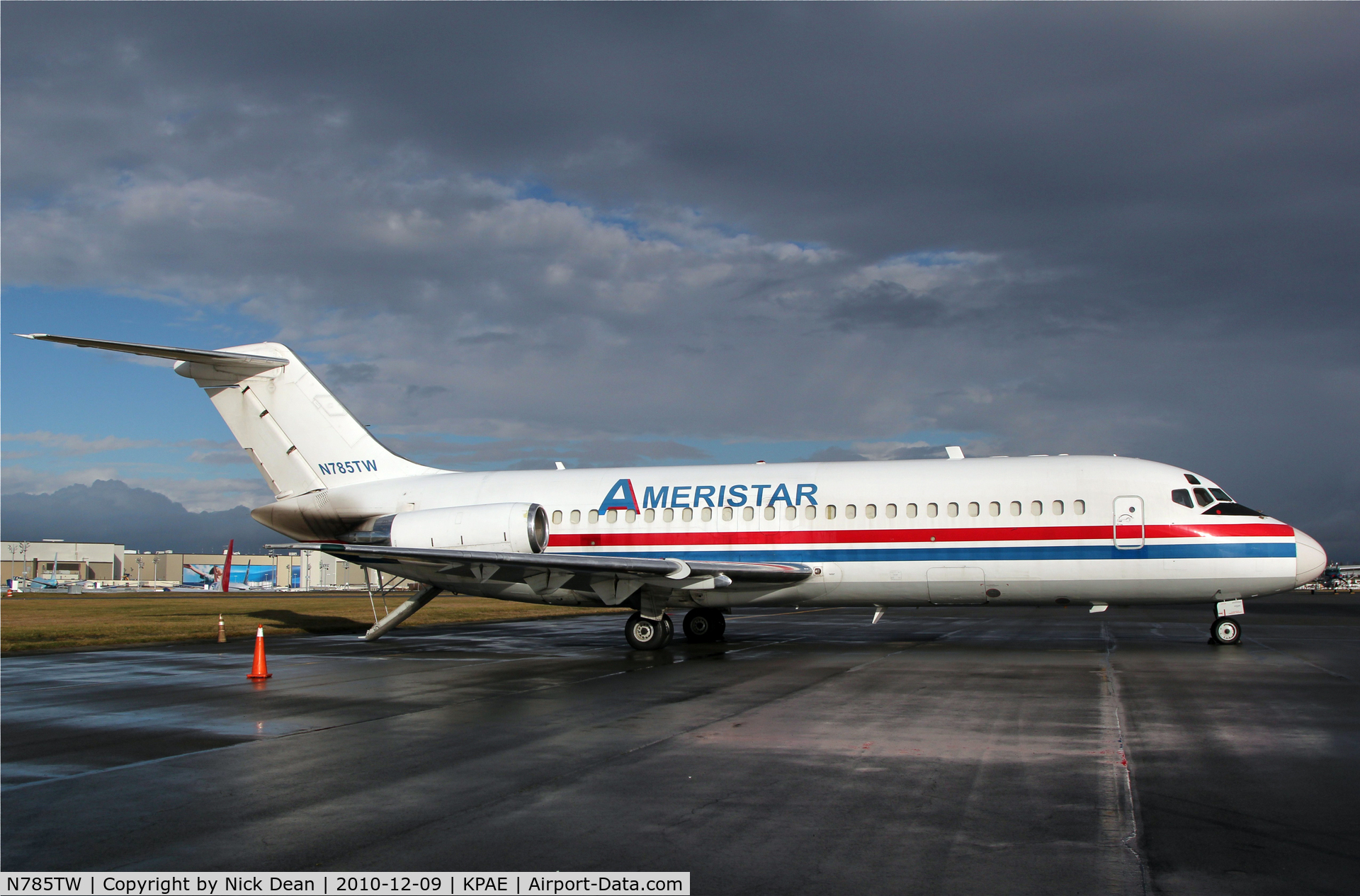 N785TW, 1967 Douglas DC-9-15F C/N 47015, KPAE