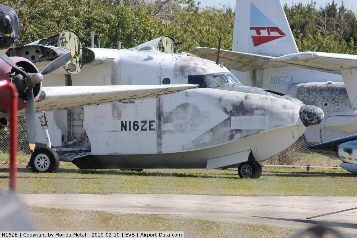 N16ZE, Grumman HU-16E Albatross C/N 2124, HU-16E