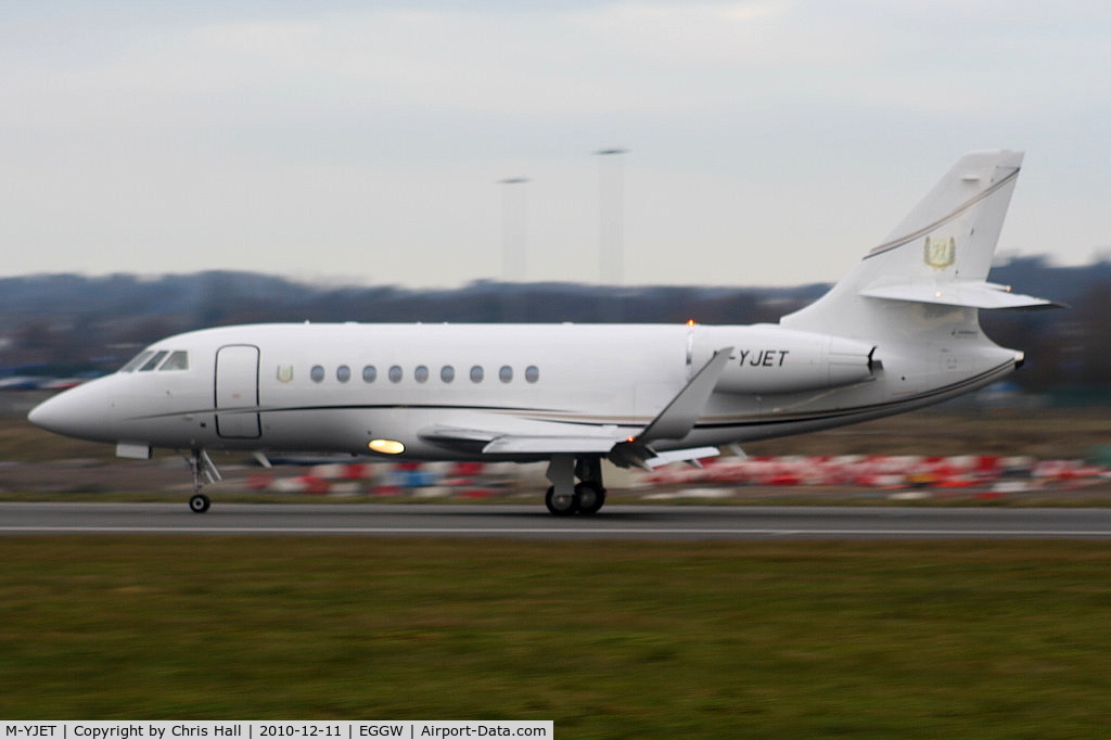 M-YJET, 2008 Dassault Falcon 2000EX EASy C/N 148, My Jet Ltd Falcon 2000EX landing on RW26