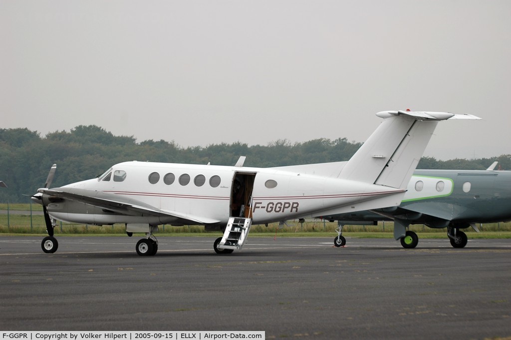 F-GGPR, Beech 200 C/N BB-681, at lux