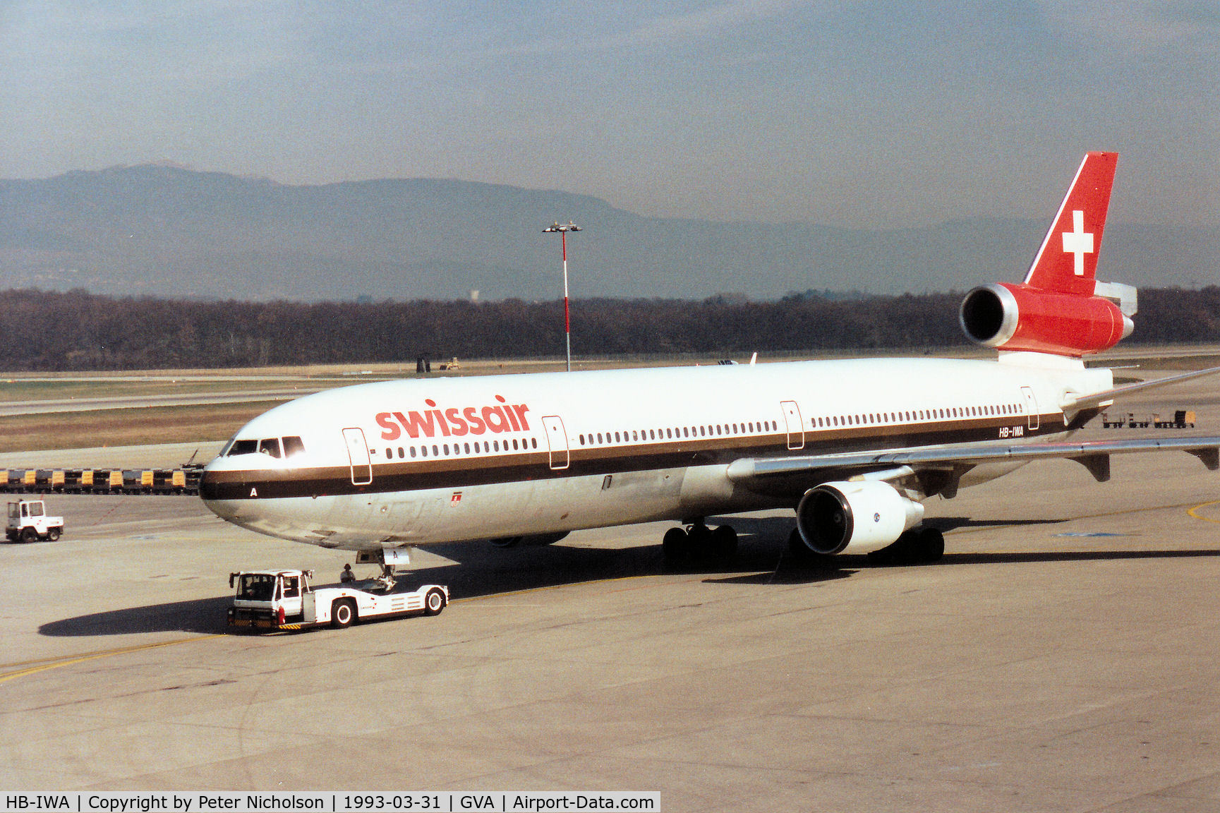HB-IWA, 1990 McDonnell Douglas MD-11 C/N 48443, Swissair MD-11 being positioned at Geneva in March 1993.