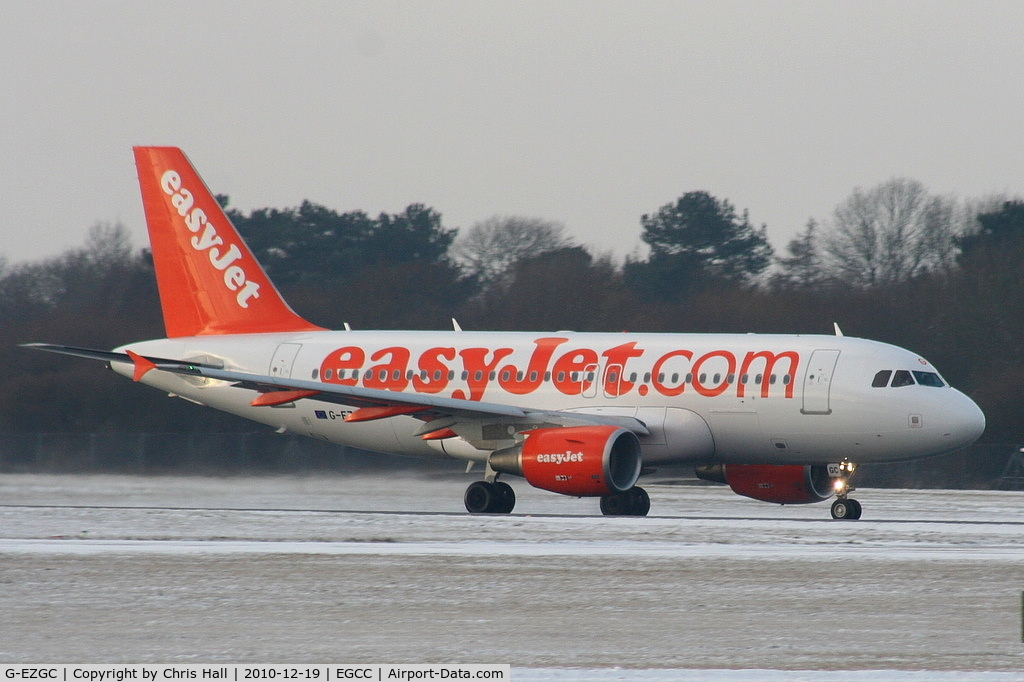 G-EZGC, 2010 Airbus A319-111 C/N 4444, easyJet A319 departing from RW05L