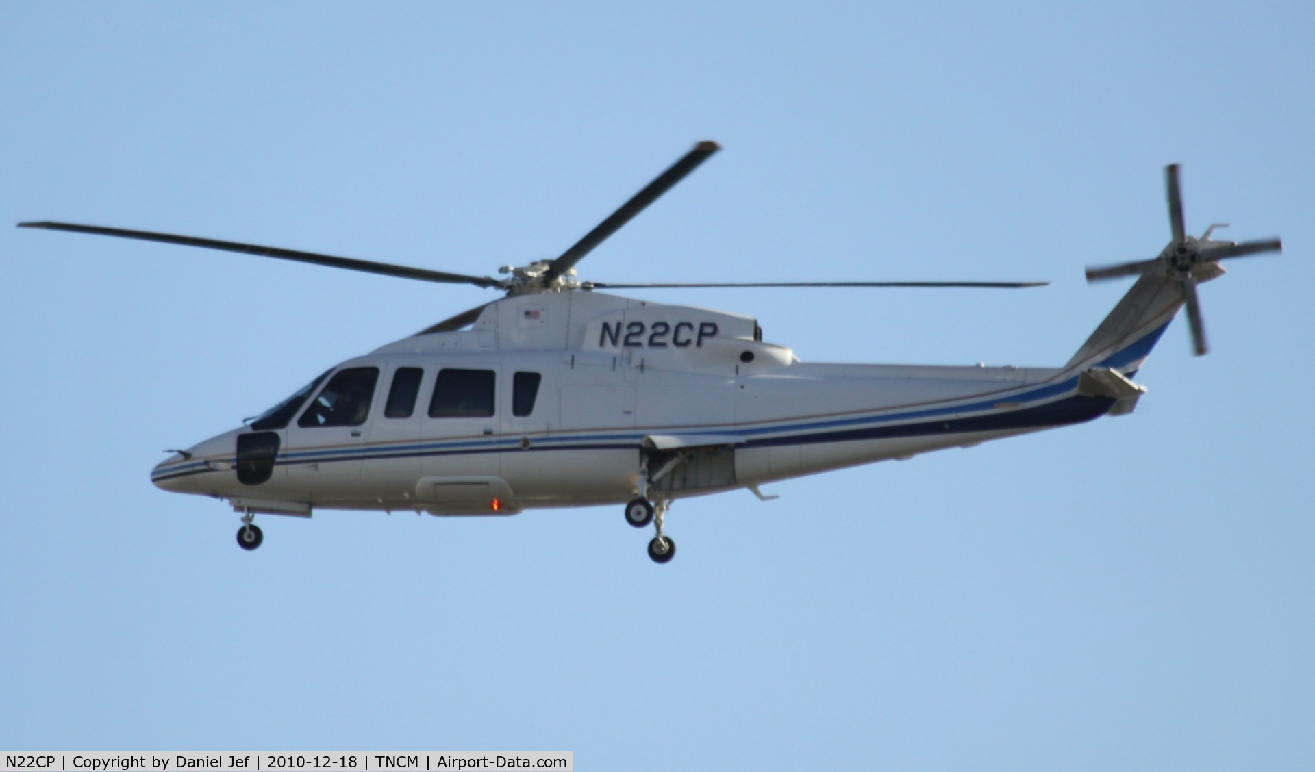 N22CP, 2002 Sikorsky S-76C C/N 760530, N22CP landing at TNCM runway 10