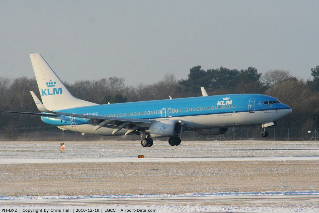 PH-BXZ, 2008 Boeing 737-8K2 C/N 30368, KLM B737 landing on RW05L