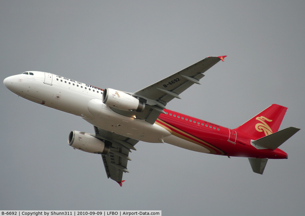 B-6692, 2010 Airbus A320-232 C/N 4407, Delivery day...