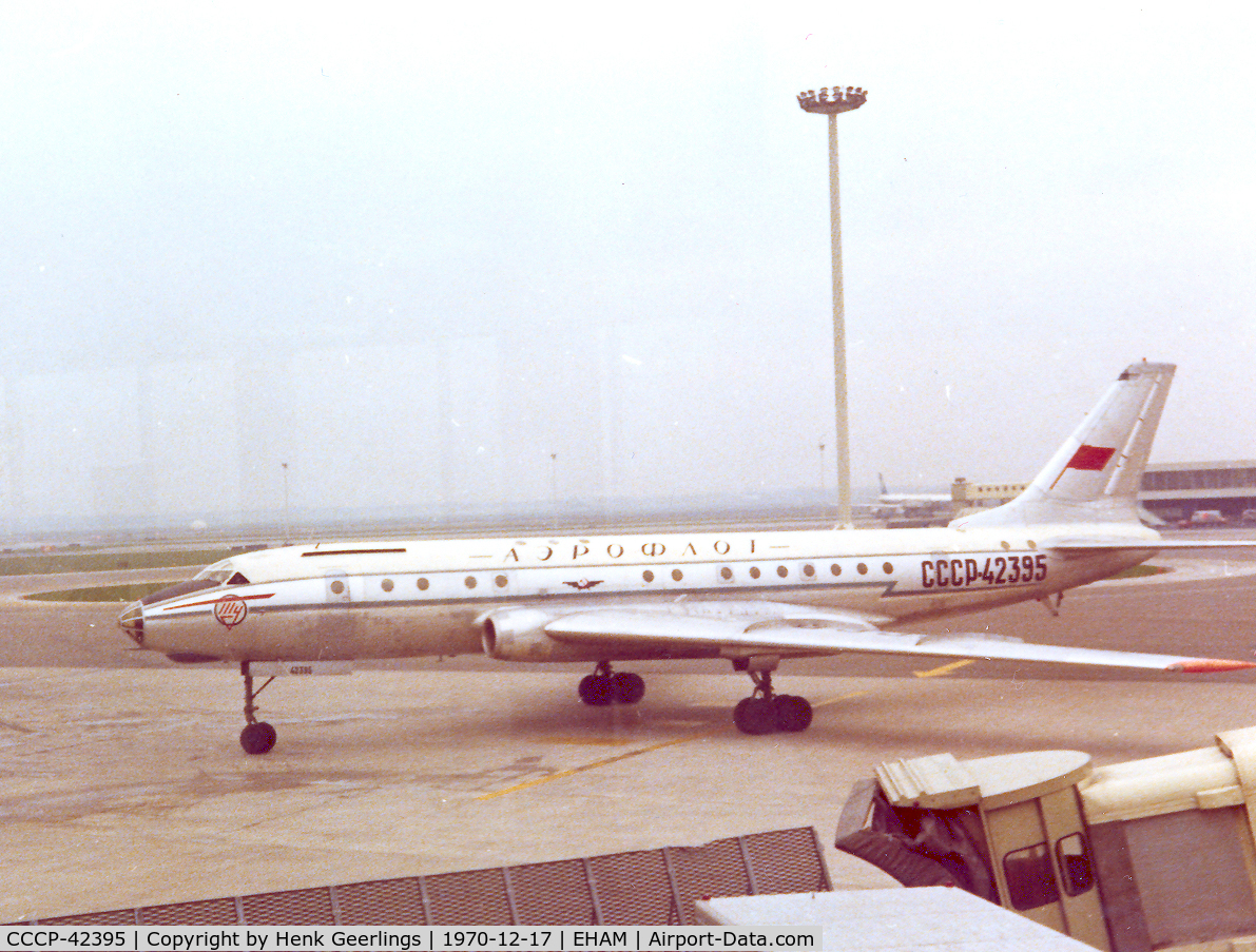CCCP-42395, 1959 Tupolev Tu-104A C/N 8350805, Aeroflot , Schiphol

Scan from photo