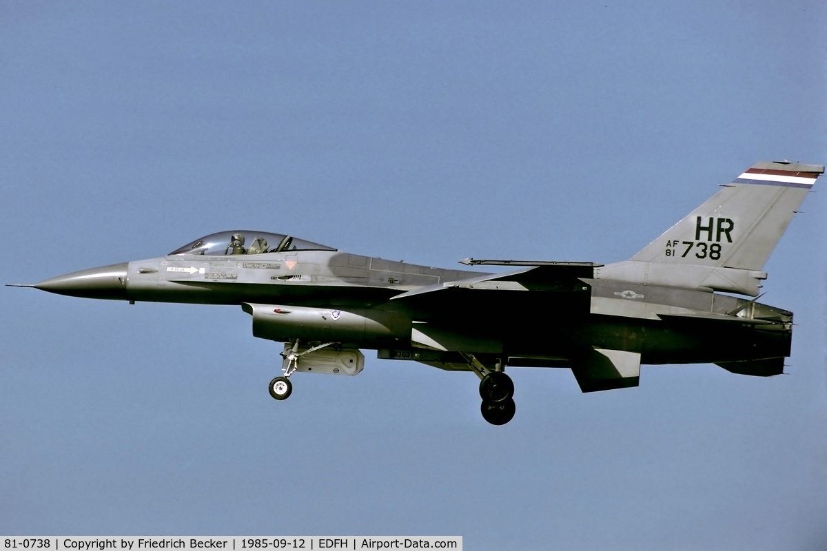 81-0738, 1981 General Dynamics F-16A Fighting Falcon C/N 61-419, on final RW21