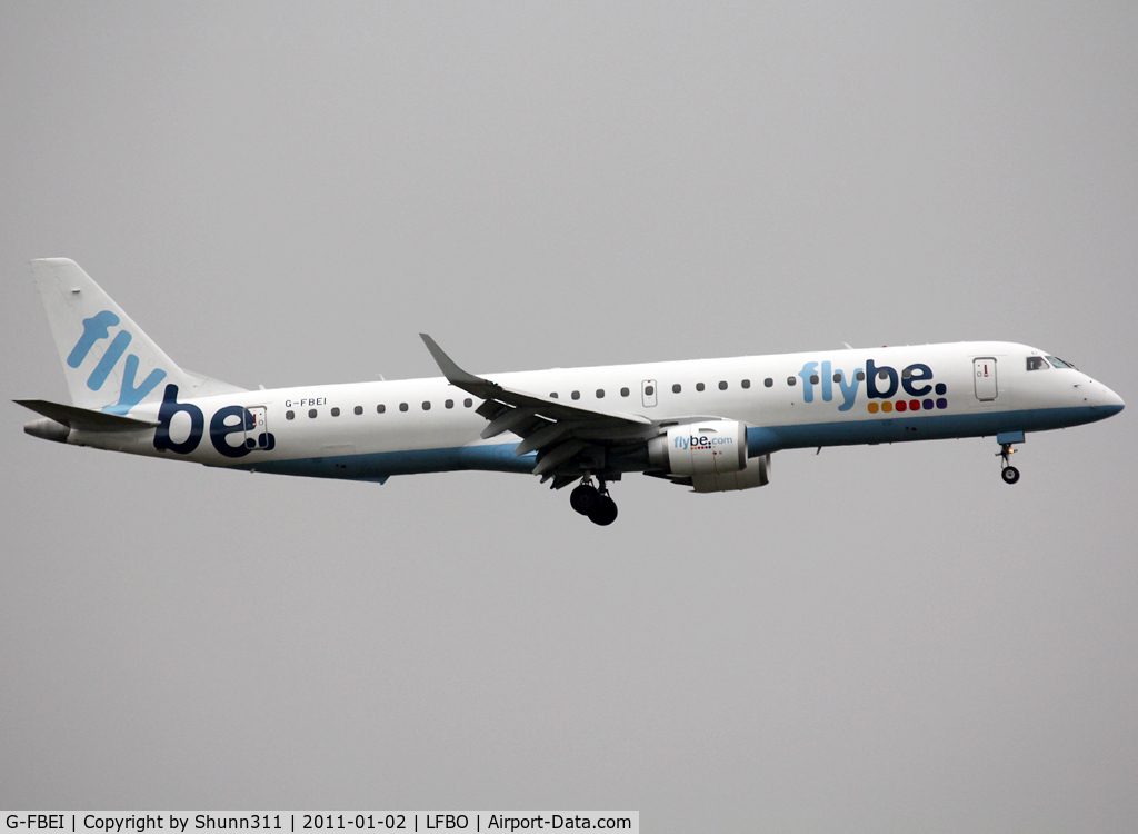G-FBEI, 2007 Embraer 195LR (ERJ-190-200LR) C/N 19000143, Landing rwy 32L