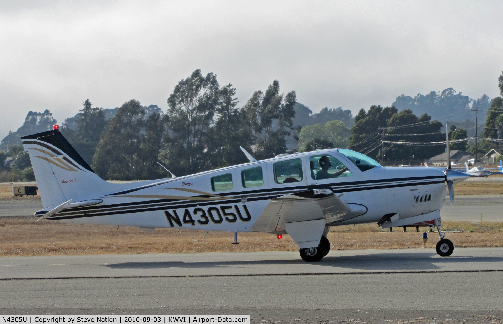 N4305U, 2000 Raytheon Aircraft Company A36 Bonanza C/N E-3305, Santa Clara County-based 2000 Raytheon A36 Bonanza taxiing @ 2010 Watsonville Fly-in