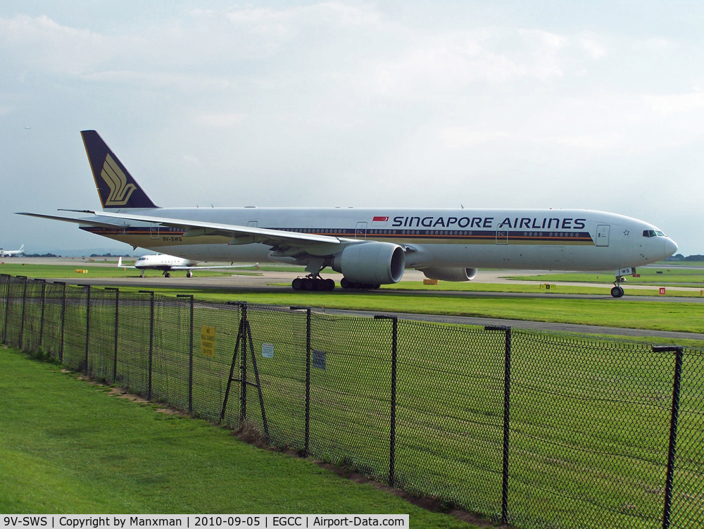 9V-SWS, 2008 Boeing 777-312/ER C/N 34584, Departing MAN