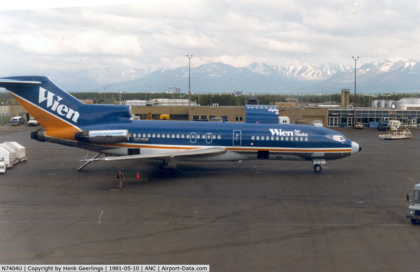 N7404U, 1966 Boeing 727-22C C/N 19092, Wien air Alaska , may '81