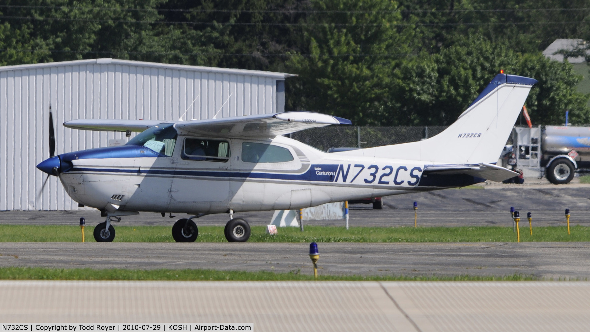N732CS, 1976 Cessna T210L Turbo Centurion C/N 21061415, AIRVENTURE 2010