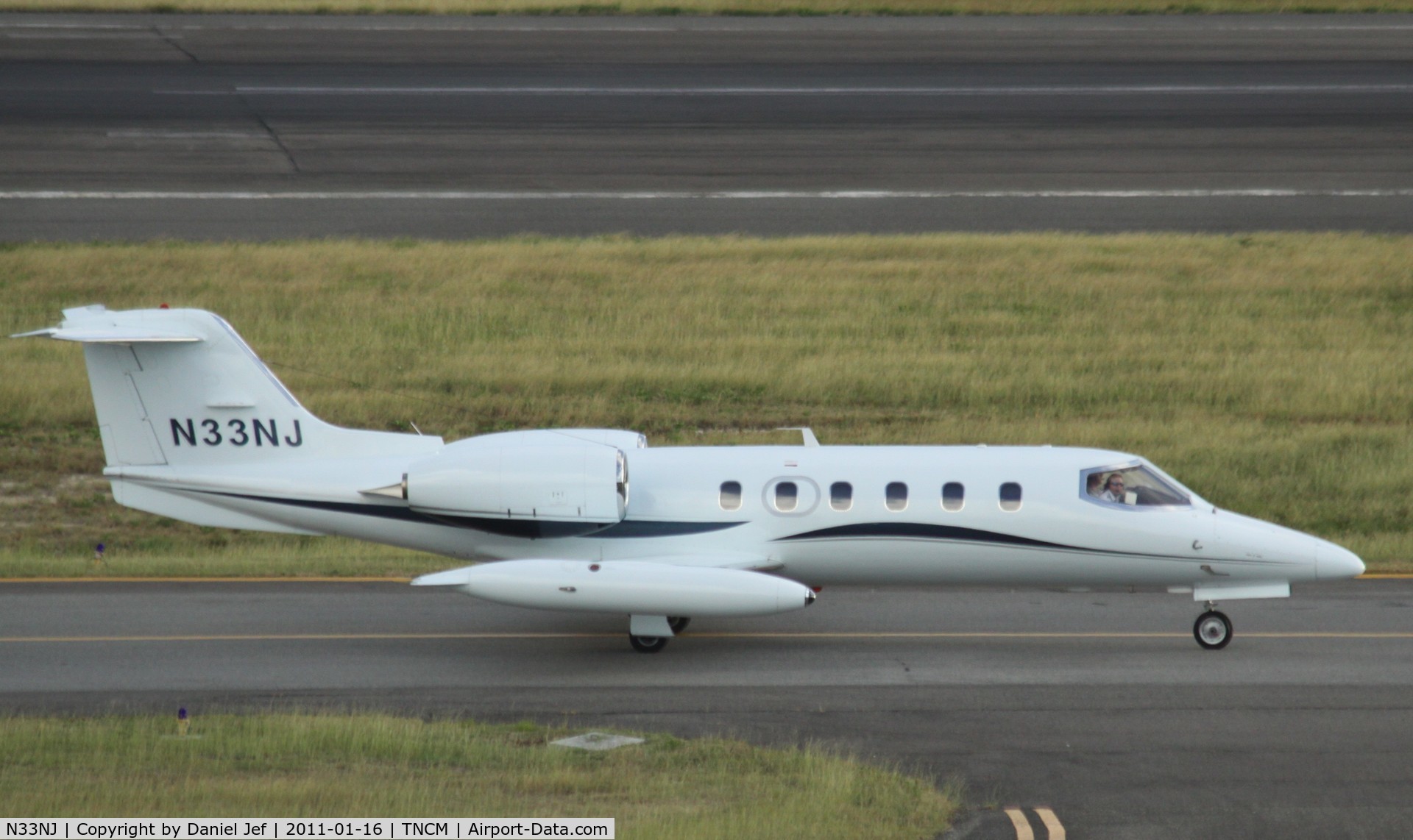 N33NJ, 1980 Gates Learjet 35A C/N 35A-305, N33NJ taxing for take off at TNCM