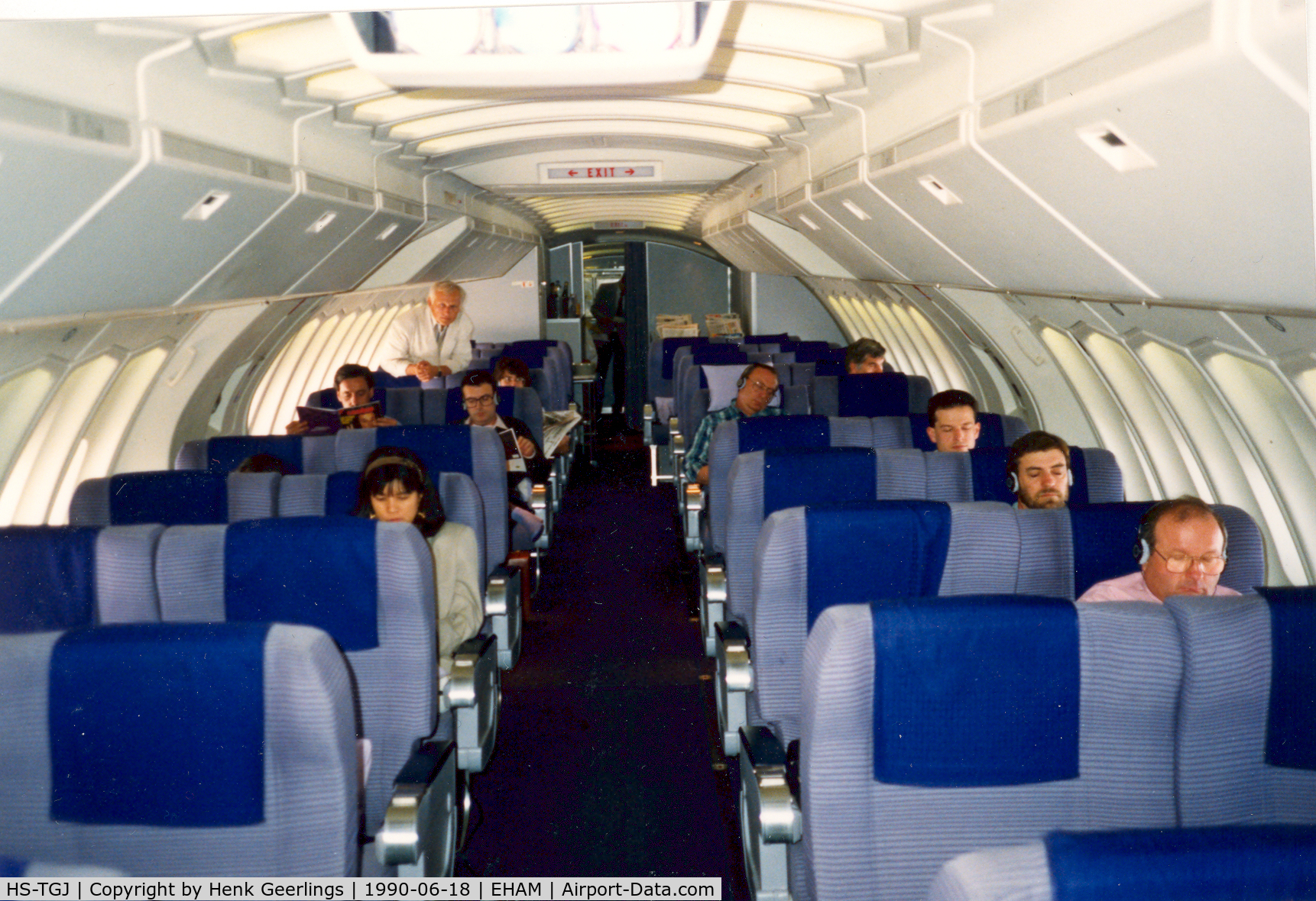 HS-TGJ, 1990 Boeing 747-4D7 C/N 24459, Thai , Upper deck ,  Royal Executive Class , B747-400