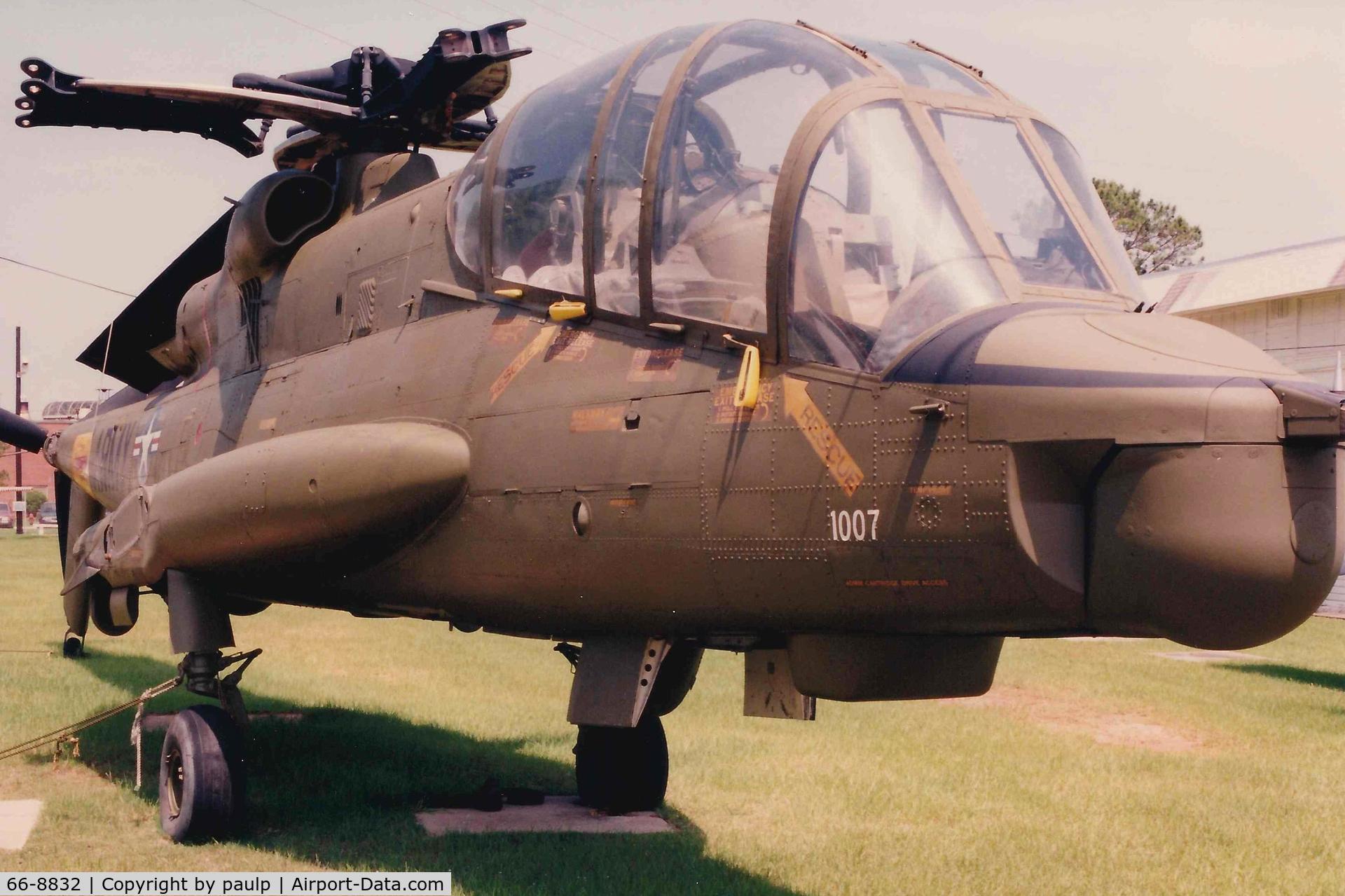 66-8832, 1968 Lockheed AH-56A-LO Cheyenne C/N 1007, Scanned Photo