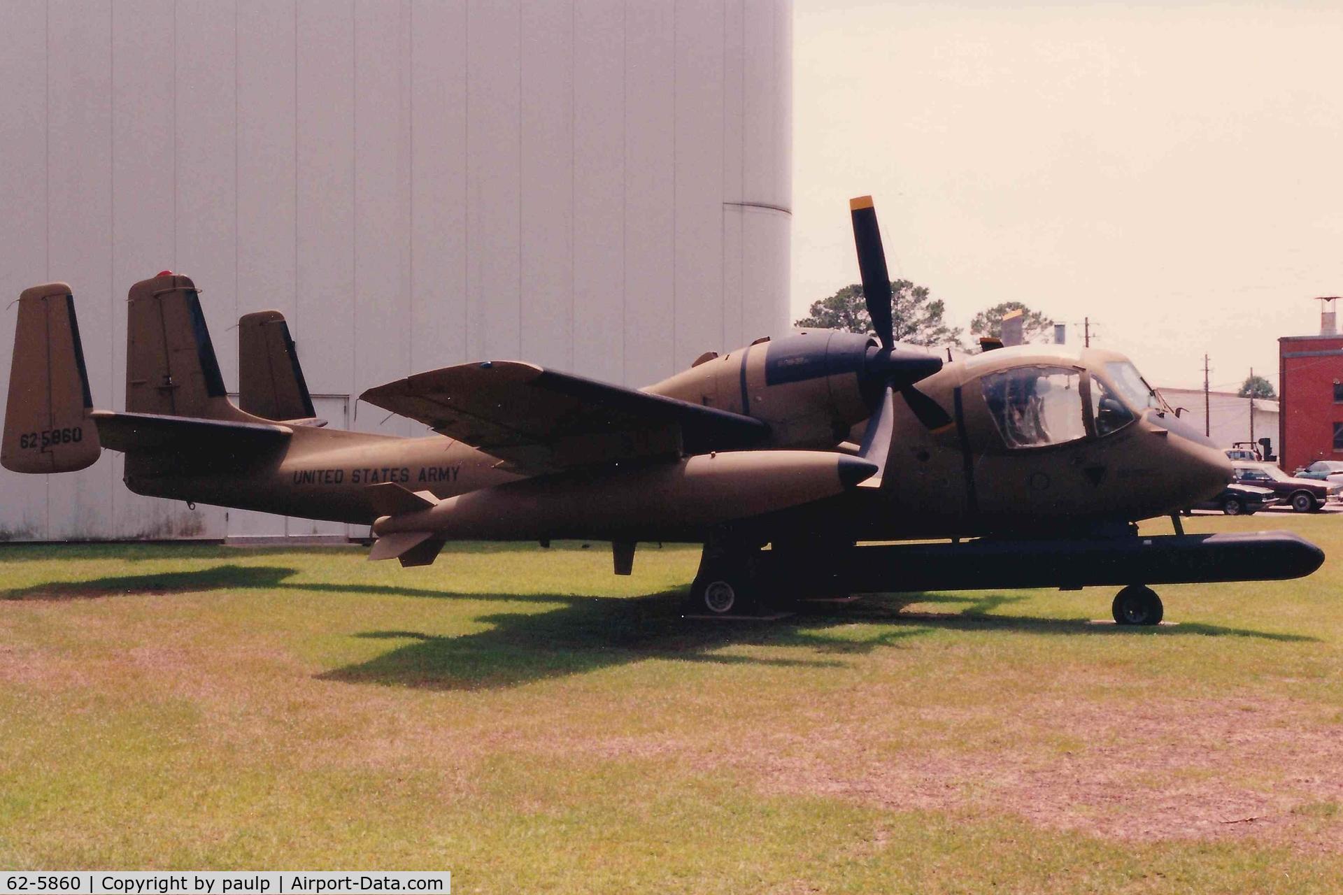 62-5860, 1962 Grumman OV-1B Mohawk C/N 19B, OV-1B Grumman Mohawk - Scanned Photo