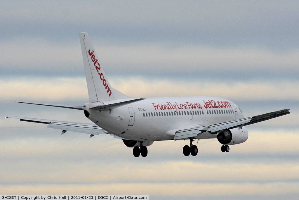 G-CGET, 1995 Boeing 737-33A C/N 27455, Jet2 B737 on approach for RW05L