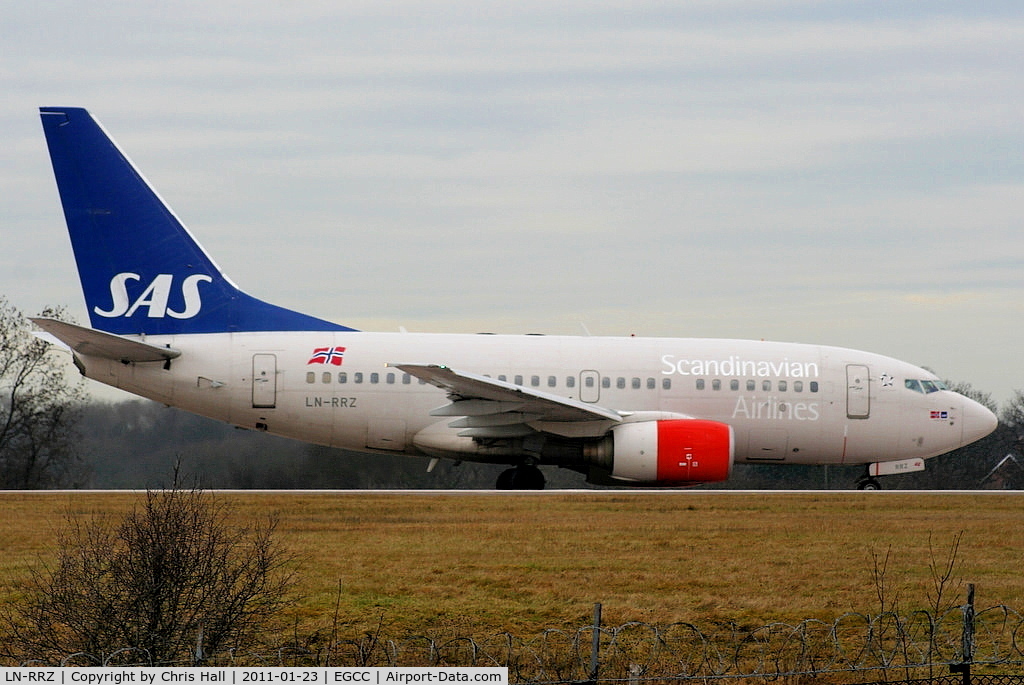 LN-RRZ, 1998 Boeing 737-683 C/N 28295, Scandinavian B737 lining up on RW05L