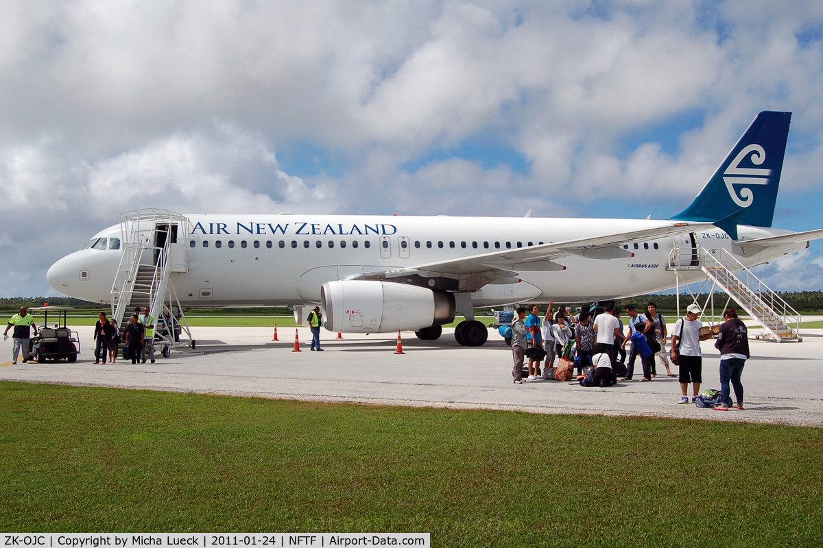 ZK-OJC, 2003 Airbus A320-232 C/N 2112, At Nuku'alofa