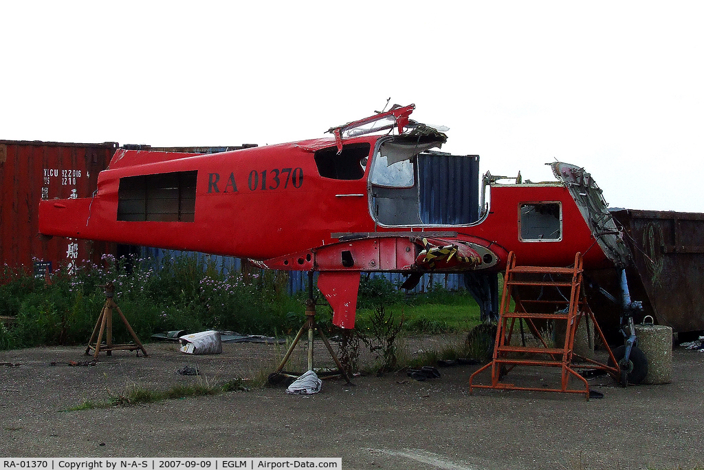 RA-01370, Yakovlev Yak-18T C/N Not found LY-AOO, In the process of being scrapped