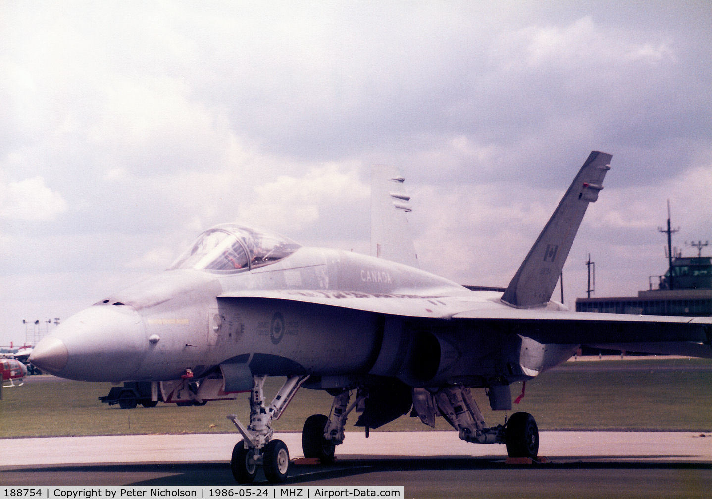 188754, McDonnell Douglas CF-188A Hornet C/N 0377/A316, CF-18A Hornet of 439 Squadron Canadian Armed Forces on the flight-line at the 1986 RAF Mildenhall Air Fete.