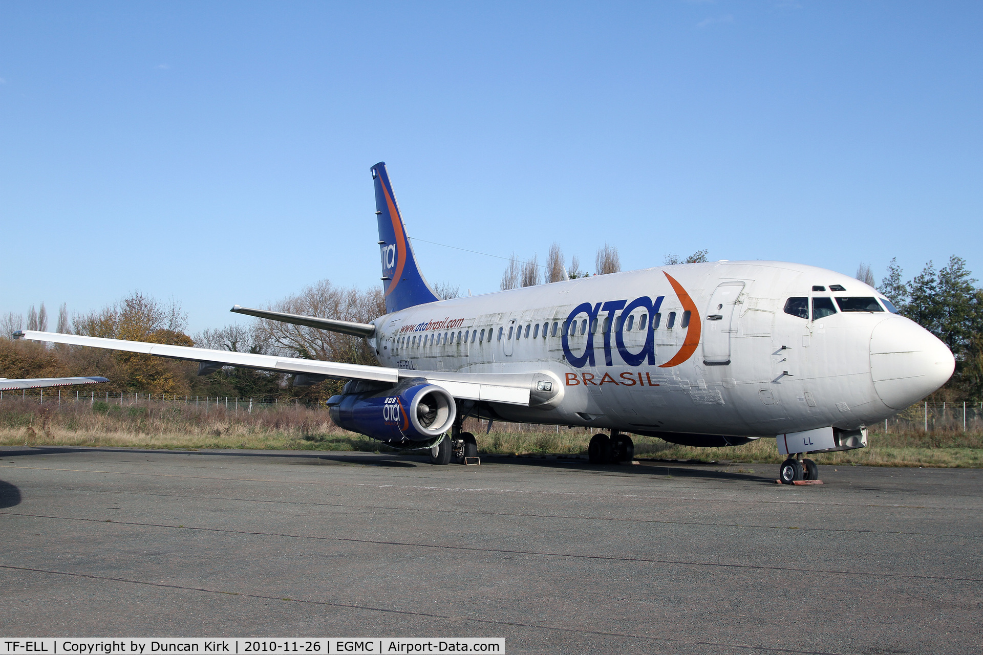 TF-ELL, 1969 Boeing 737-210C C/N 20138, Destined for the scrapping and resting on the end of former Runway 15