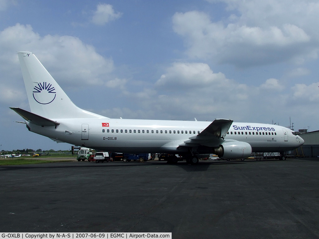 G-OXLB, 2001 Boeing 737-86N C/N 30806, Awaiting delivery as TC-SUY