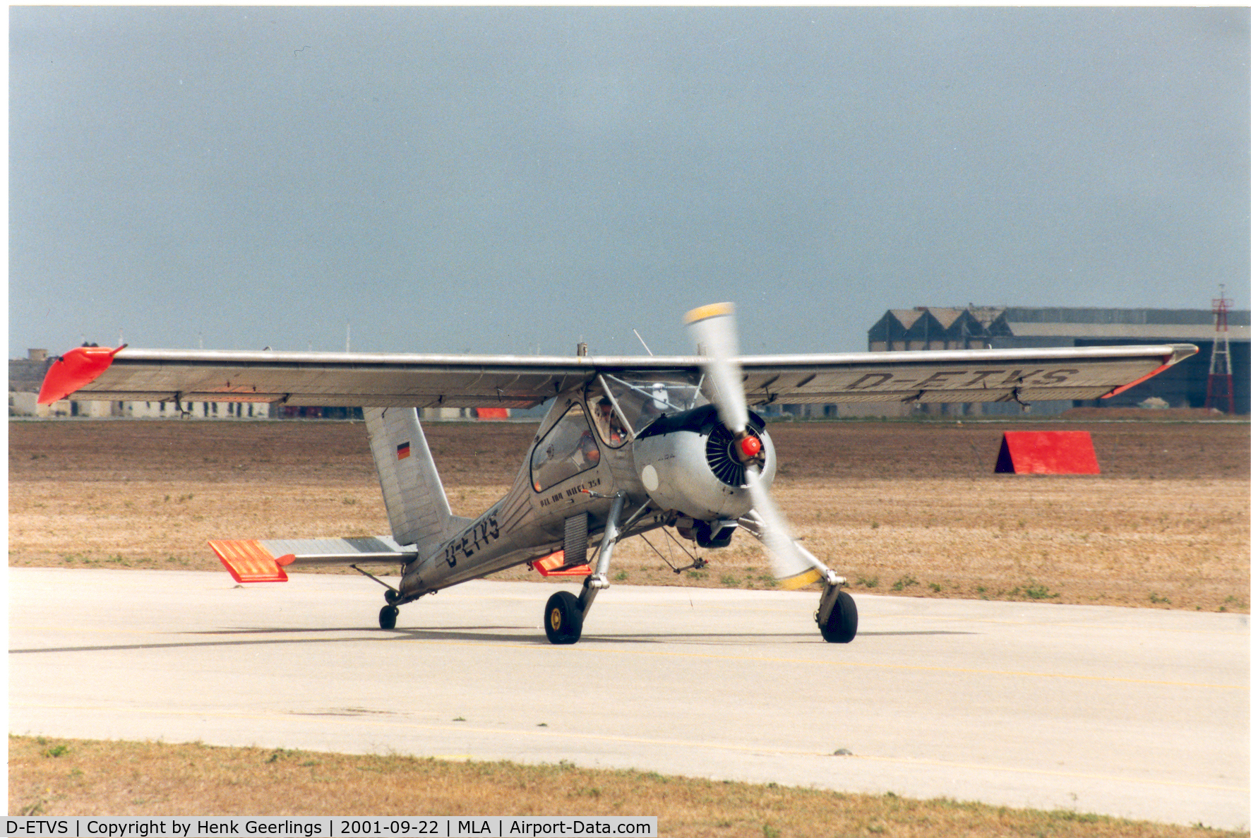 D-ETVS, 1975 PZL-Okecie PZL-104 Wilga 35 C/N 74025, Malta Airshow 2001
