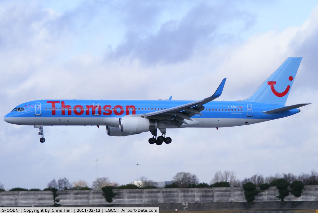 G-OOBN, 2000 Boeing 757-2G5 C/N 29379, Thomson B757 on finals for RW23R