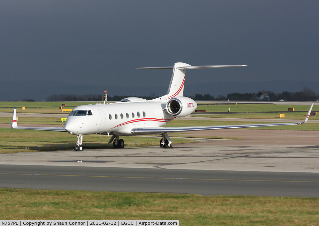 N757PL, 2009 Gulfstream Aerospace GV-SP (G550) C/N 5249, Privately operated.