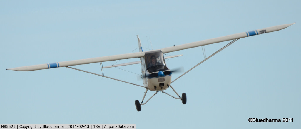 N85523, 1946 Aeronca 7DC C/N 7AC-4263, On final for a touch and go.