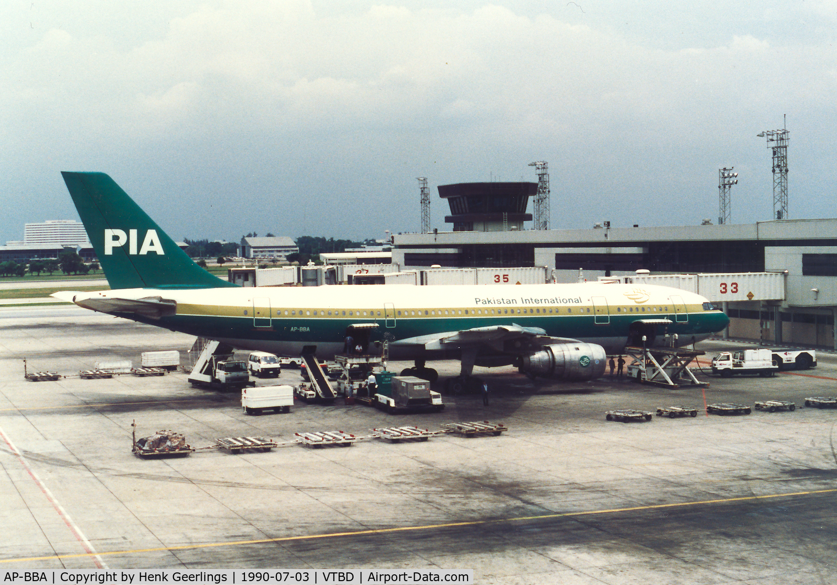 AP-BBA, 1980 Airbus A300B4-203 C/N 114, PIA - Pakistan International