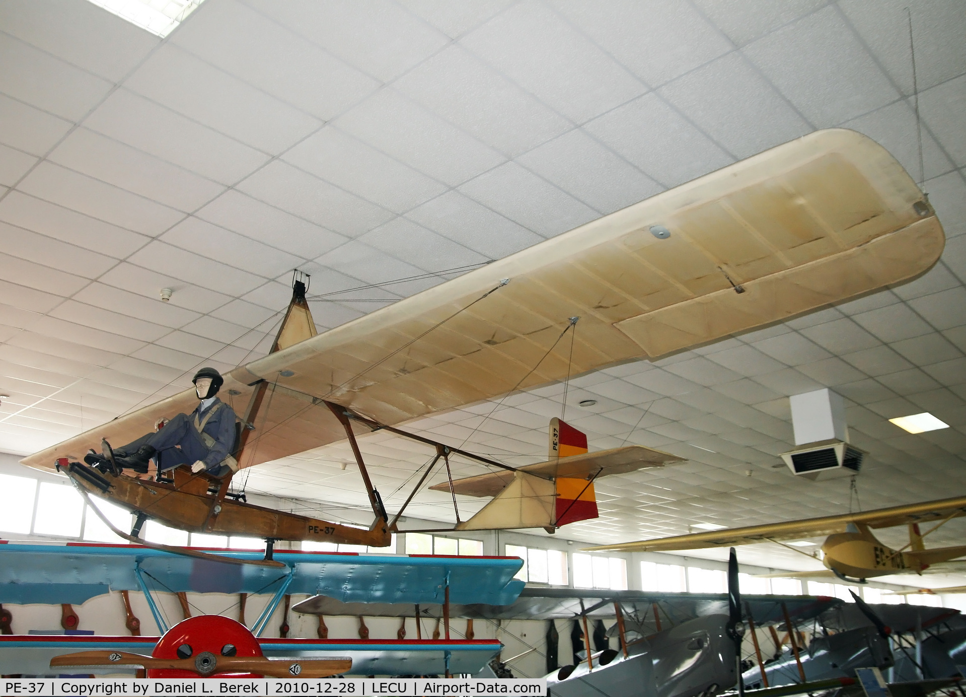 PE-37, DFS SG-38 Schulgleiter C/N Not found PE-37, Interesting training glider at the Museo del Aire.  The museum has another example, unrestored, revealing the complex skeletal framework of the wings.