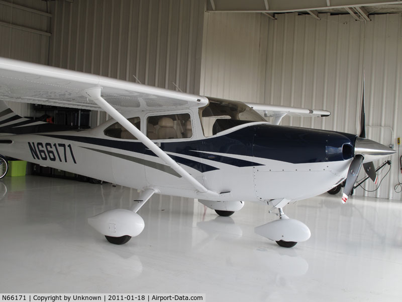 N66171, 2006 Cessna T182T Turbo Skylane C/N T18208496, registered in USA