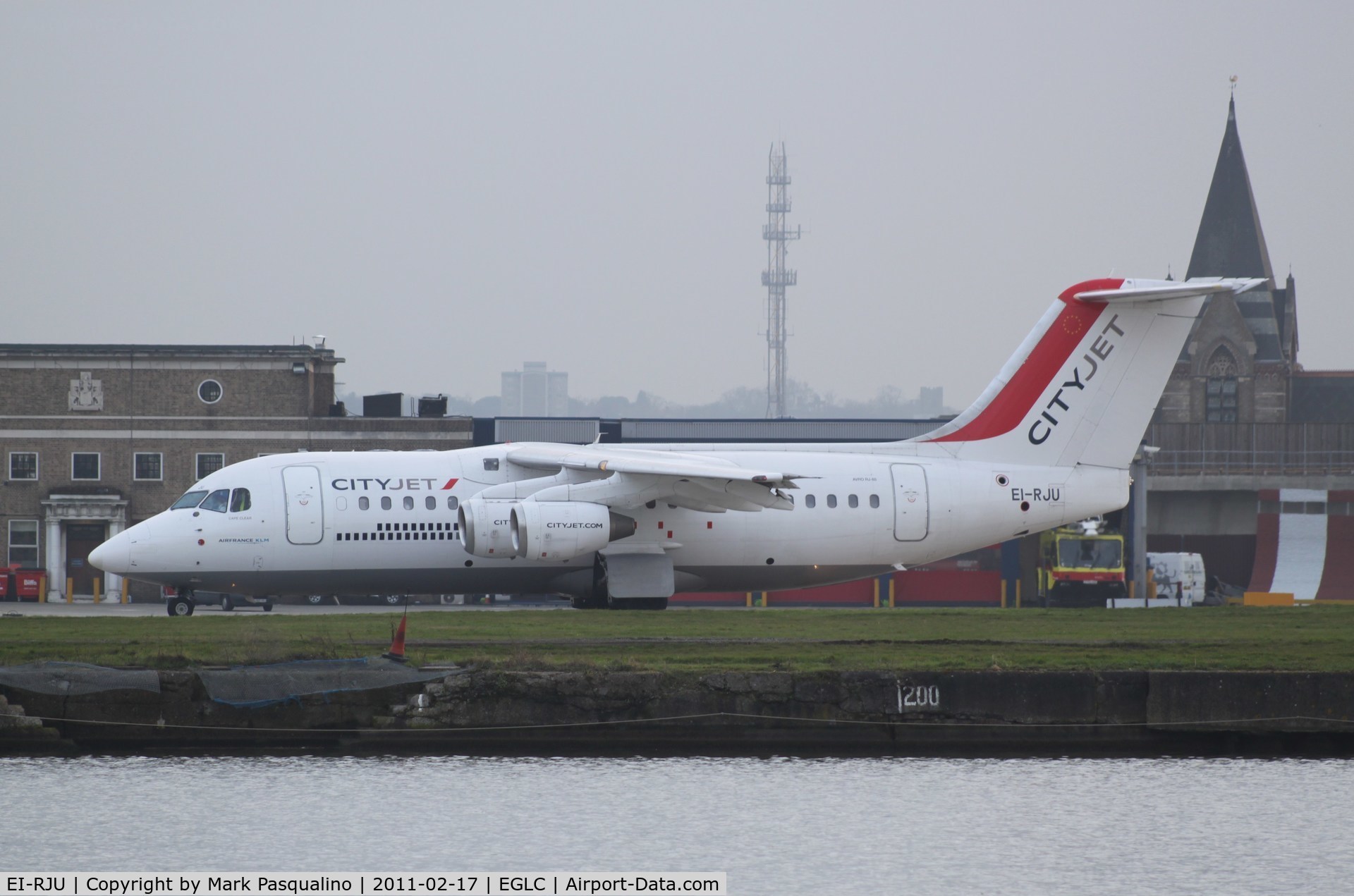 EI-RJU, 2000 British Aerospace Avro 146-RJ85A C/N E2367, British Aerospace AVRO 146-RJ85A