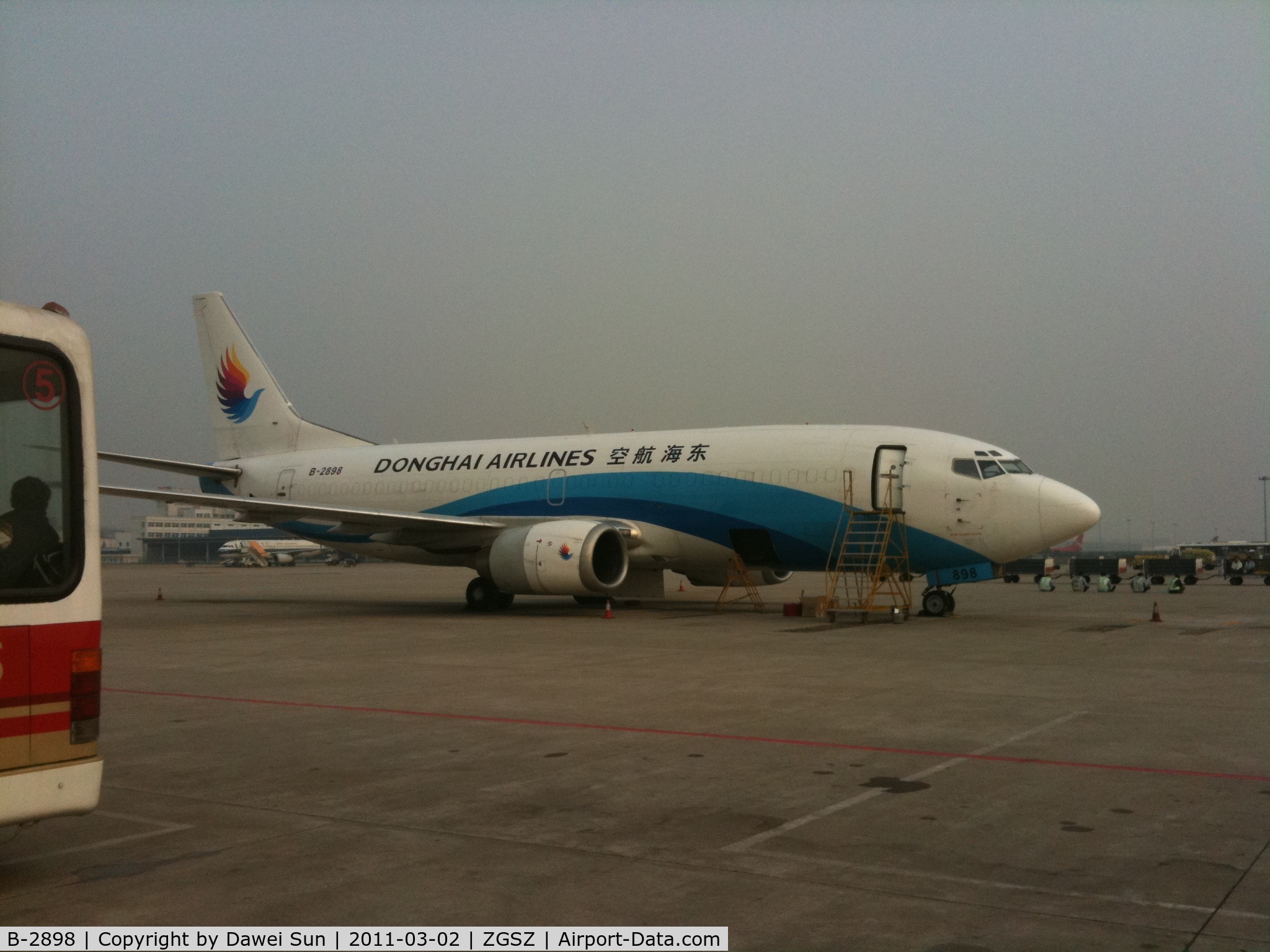 B-2898, 1991 Boeing 737-3Y0 C/N 24916, donghai