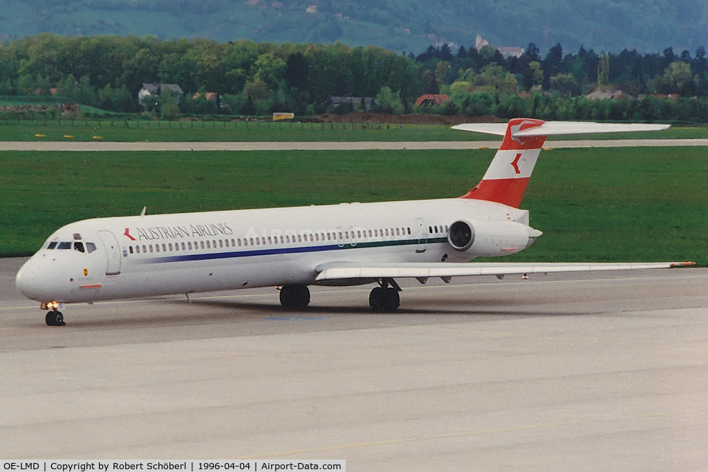 OE-LMD, 1990 McDonnell Douglas MD-83 (DC-9-83) C/N 49933, OE-LMD