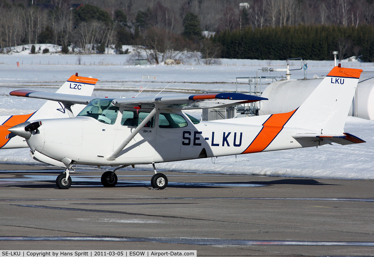 SE-LKU, Cessna 172RG Cutlass RG C/N 172RG0915, Scandinavian Aviation Academy Cessna 172RG