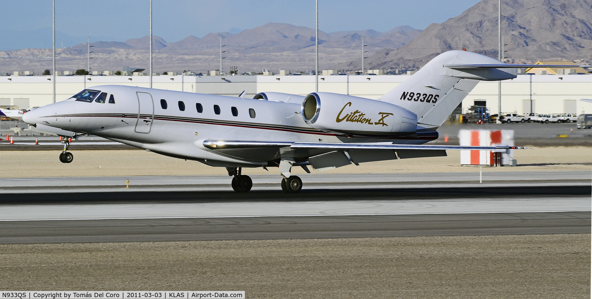 N933QS, 2000 Cessna 750 Citation X Citation X C/N 750-0133, (Net Jets) Cessna 750 Citation X N933QS (cn 750-0133)

Las Vegas - McCarran International (LAS / KLAS)
USA - Nevada, March 03, 2011
Photo: Tomás Del Coro