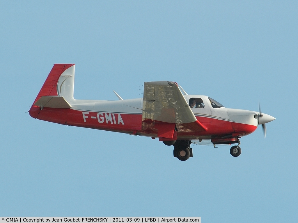 F-GMIA, Mooney M20J 201 C/N 24-3358, Dassault Aéroclub