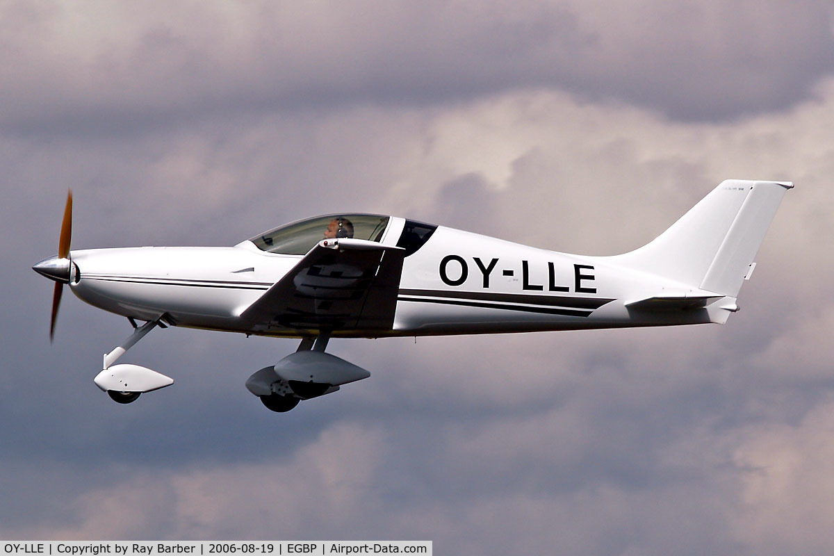OY-LLE, 2000 Aero Designs Pulsar XP912 C/N 96/03-474, Aero Designs Pulsar XP [96/03/474] Kemble~G 19/08/2006.